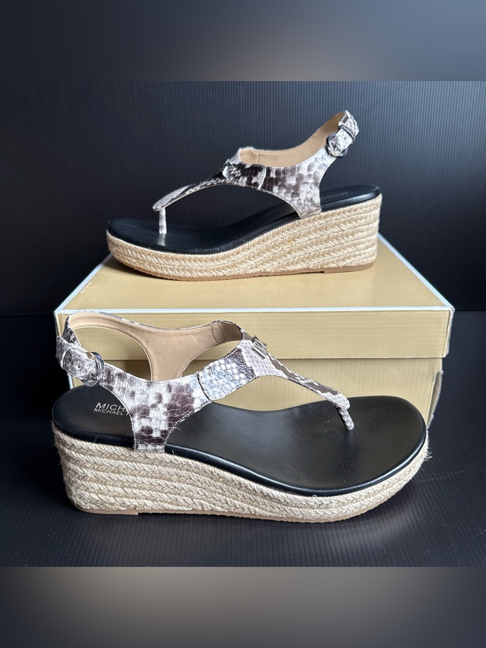 NIB Michael Kors Laney Thong Embossed Leather Espadrille Sandal Women’s Size 9.5